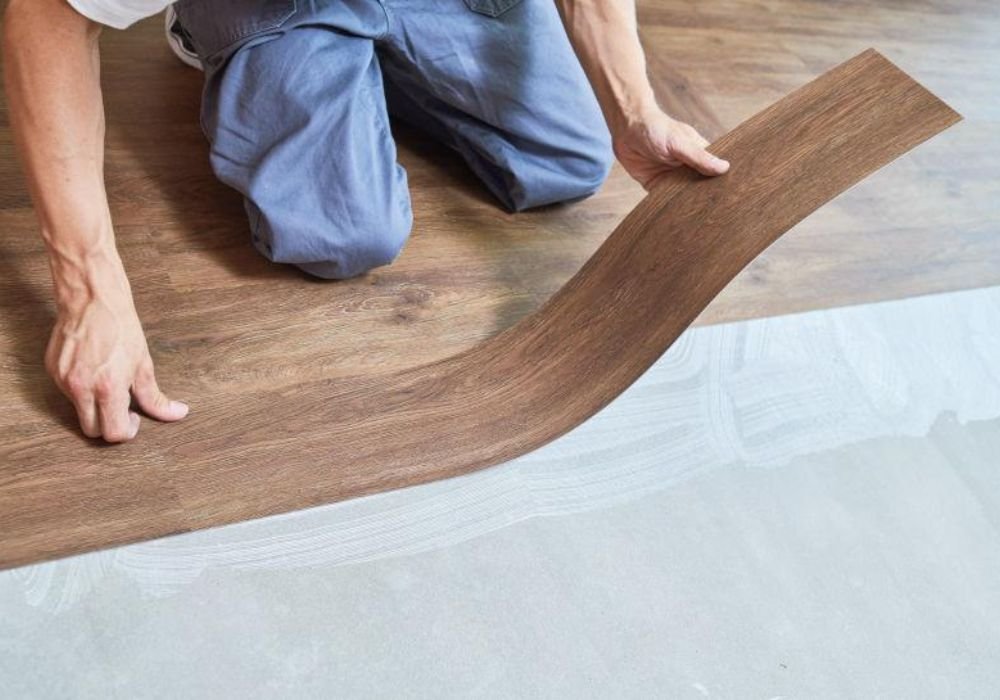 7 Keunggulan Vinyl Lantai untuk Rumah Minimalis Modern